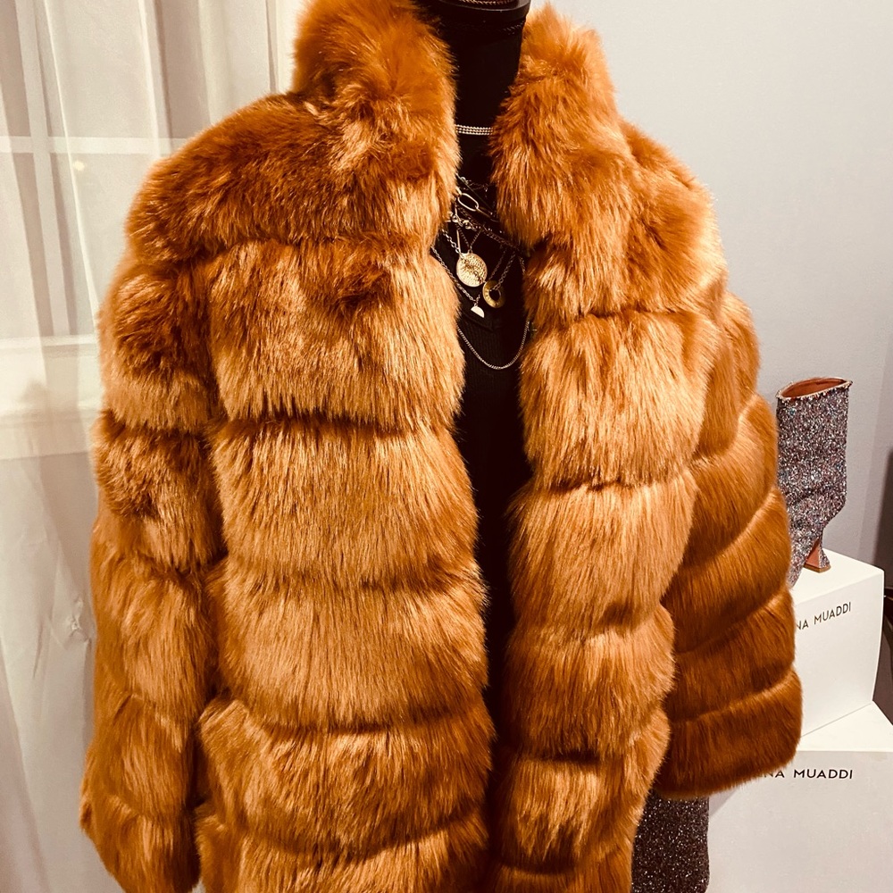 Never Worn Faux Fur. Beautiful coat